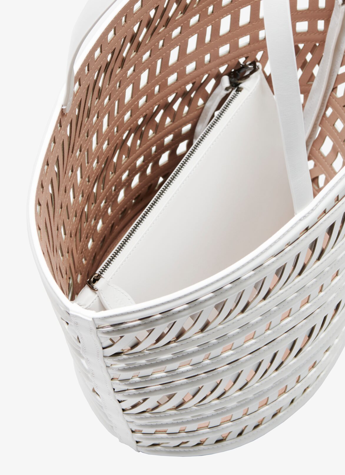 멜카 24 바스켓 백 ALAÏA 옵틱 화이트 멜카 24 바스켓 백